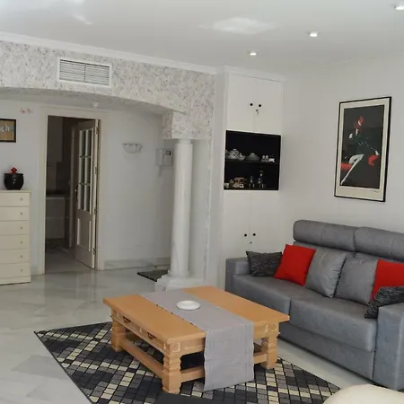 White Pearl - Elviria Playa