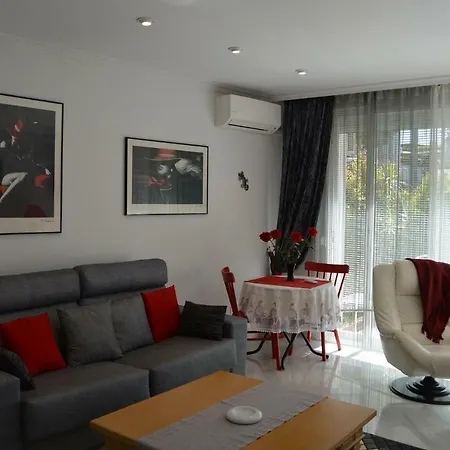 White Pearl - Elviria Playa Daire Marbella